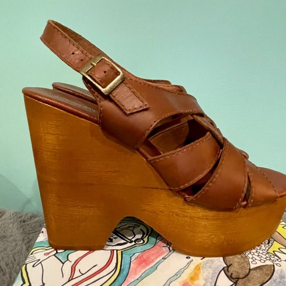 Jeffrey Campbell Auburn Platform Size 11 - Picture 11 of 12